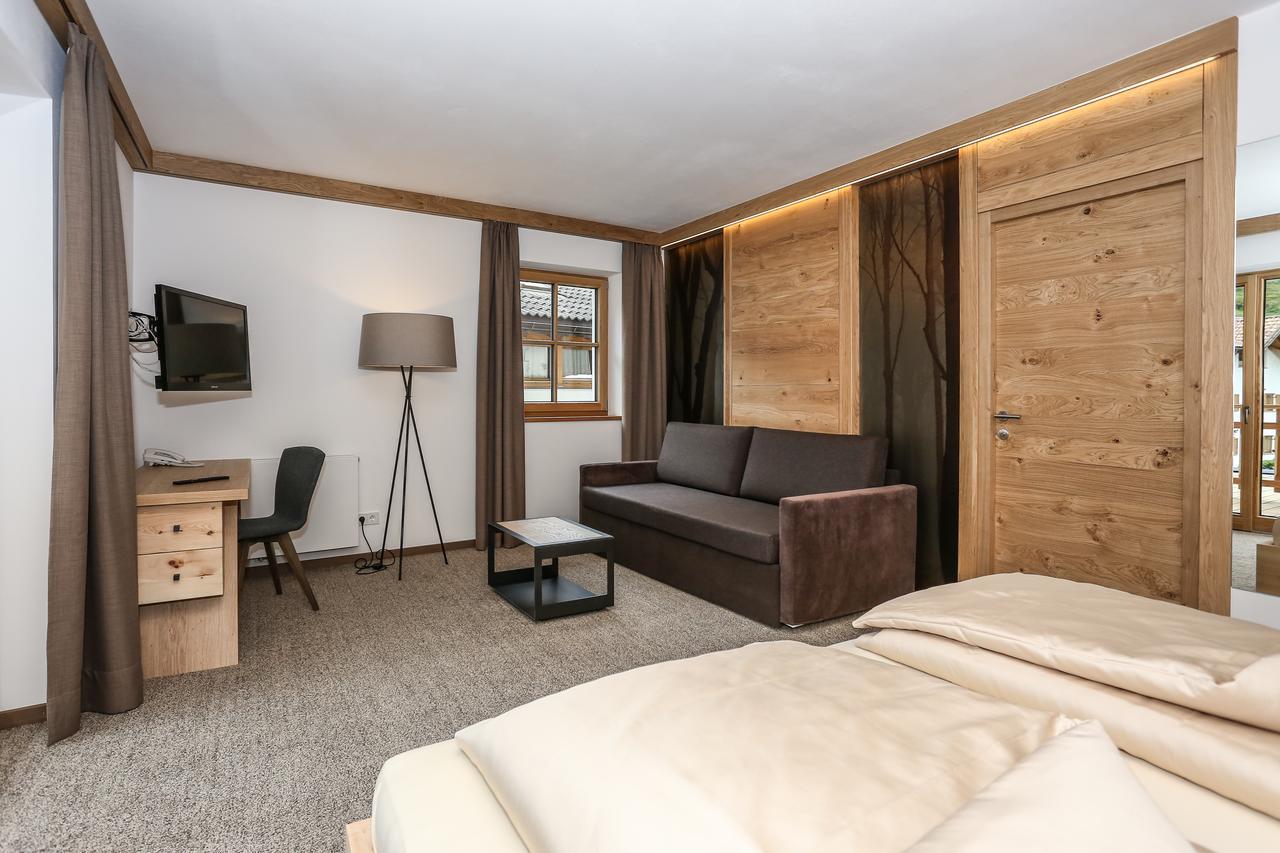 Hotel Gasthof Hollriegl Sarentino Room photo